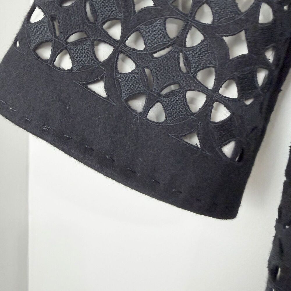 Elie Tahari Laser Cut Wool Coat Black Ivory Women’s S Long Length Retail $698 - Picture 4 of 16